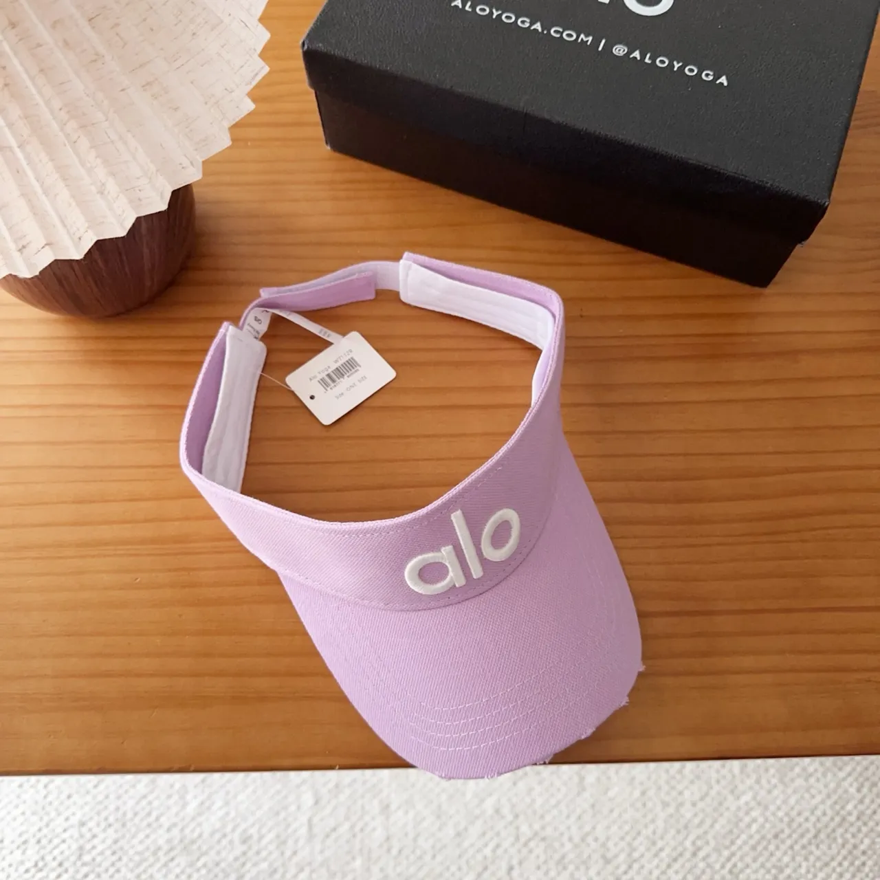 Alo Visor بنفसجي أبيض تطريز Logo قماش خفيف قبعة بيسبول 9