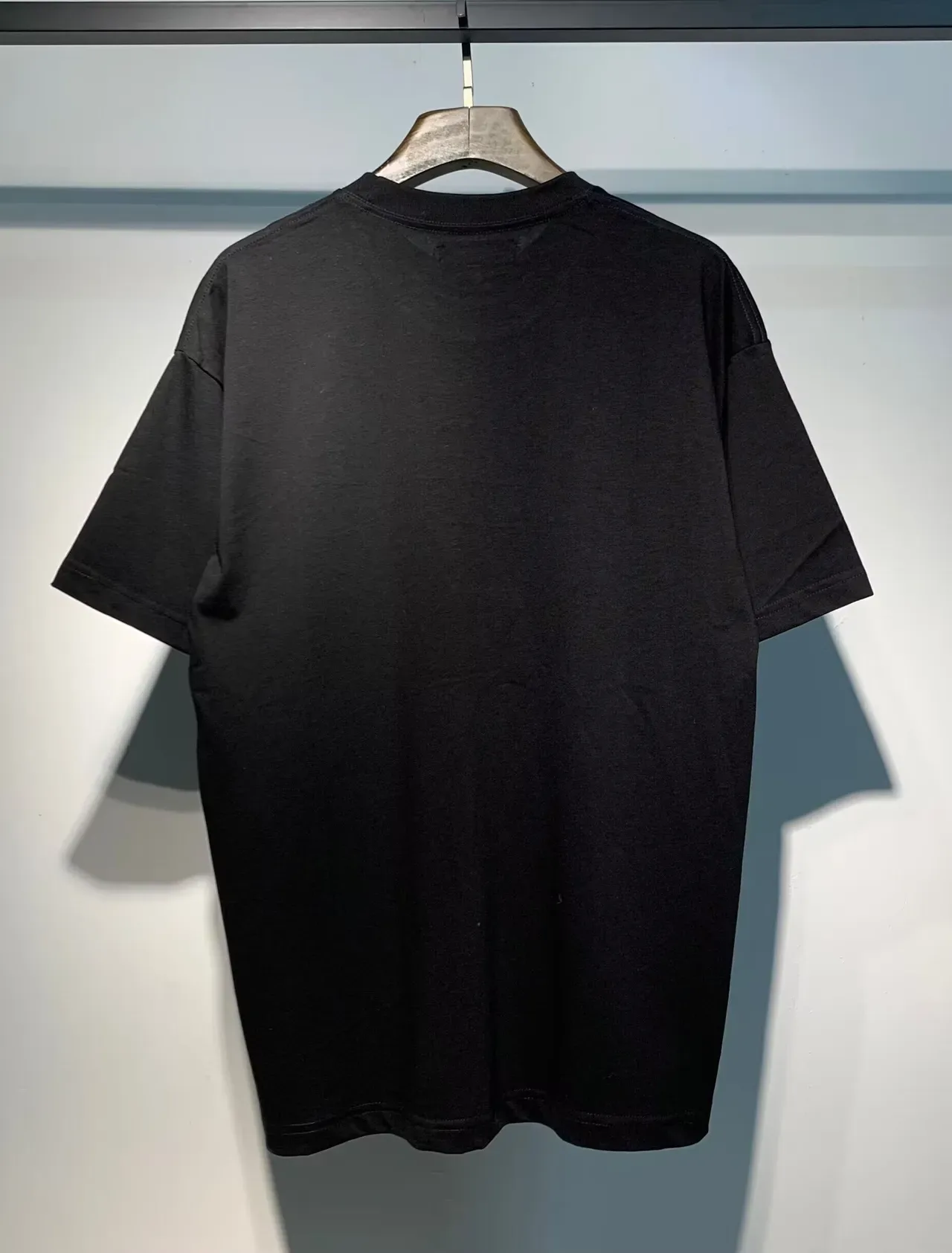 Amiri Black White Graphic Print Crew Neck T-Shirt 2