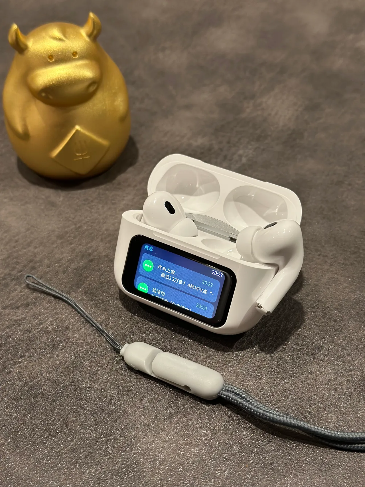 Apple AirPods Pro सफेद ग्रे मैट फिनिश एकीकृत रंग प्रदर्शन TWS ईयरबड्स 12
