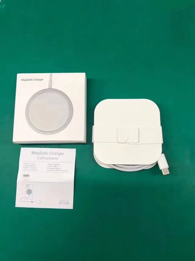 Apple MagSafe 白银圆形磁环充电器 7