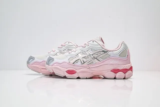 ASICS Gel-Kayano 14 بيج أخضر زيتوني أحذية رياضية للأسلوب الحياتي 2