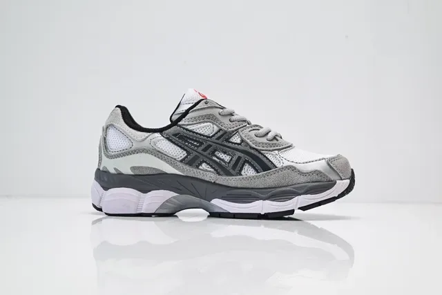 ASICS Gel-Kayano 14 بيج أخضر زيتوني أحذية رياضية للأسلوب الحياتي 23