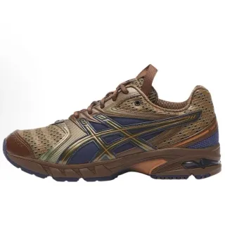ASICS Gel-Kayano 地球色迷彩跑鞋