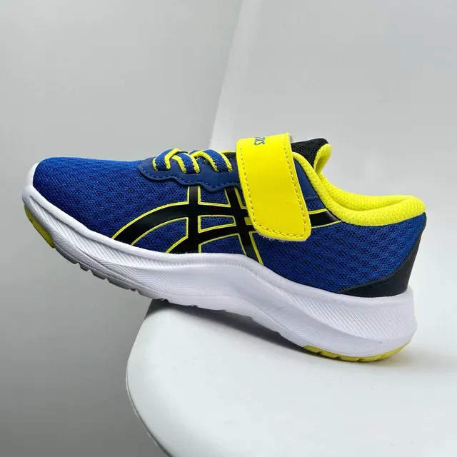 ASICS 儿童米色和卡其色魔术贴带跑鞋 14