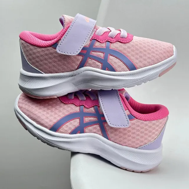 ASICS 儿童米色和卡其色魔术贴带跑鞋 22