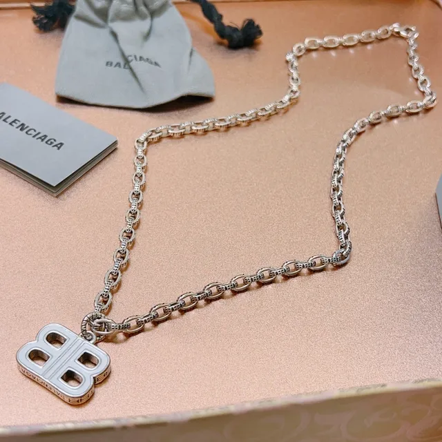 Balenciaga B Chain Silver White Chunky Link Enamel-Filled Pendant Necklace 3