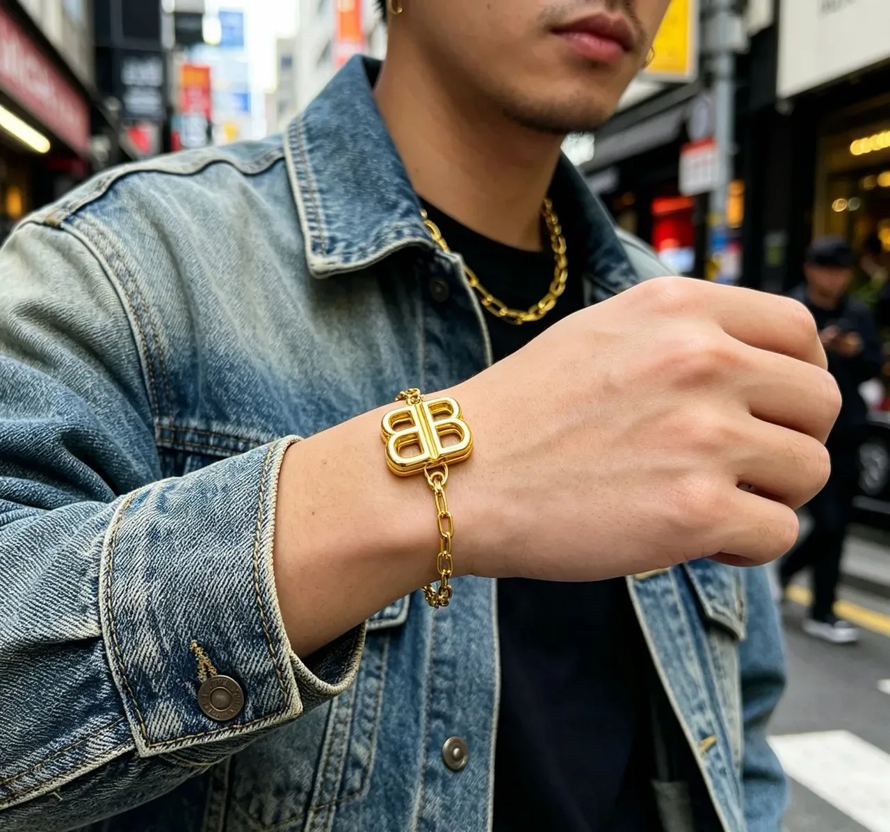 Balenciaga BB Chain Bracelet Gold Tone Bracelet 4