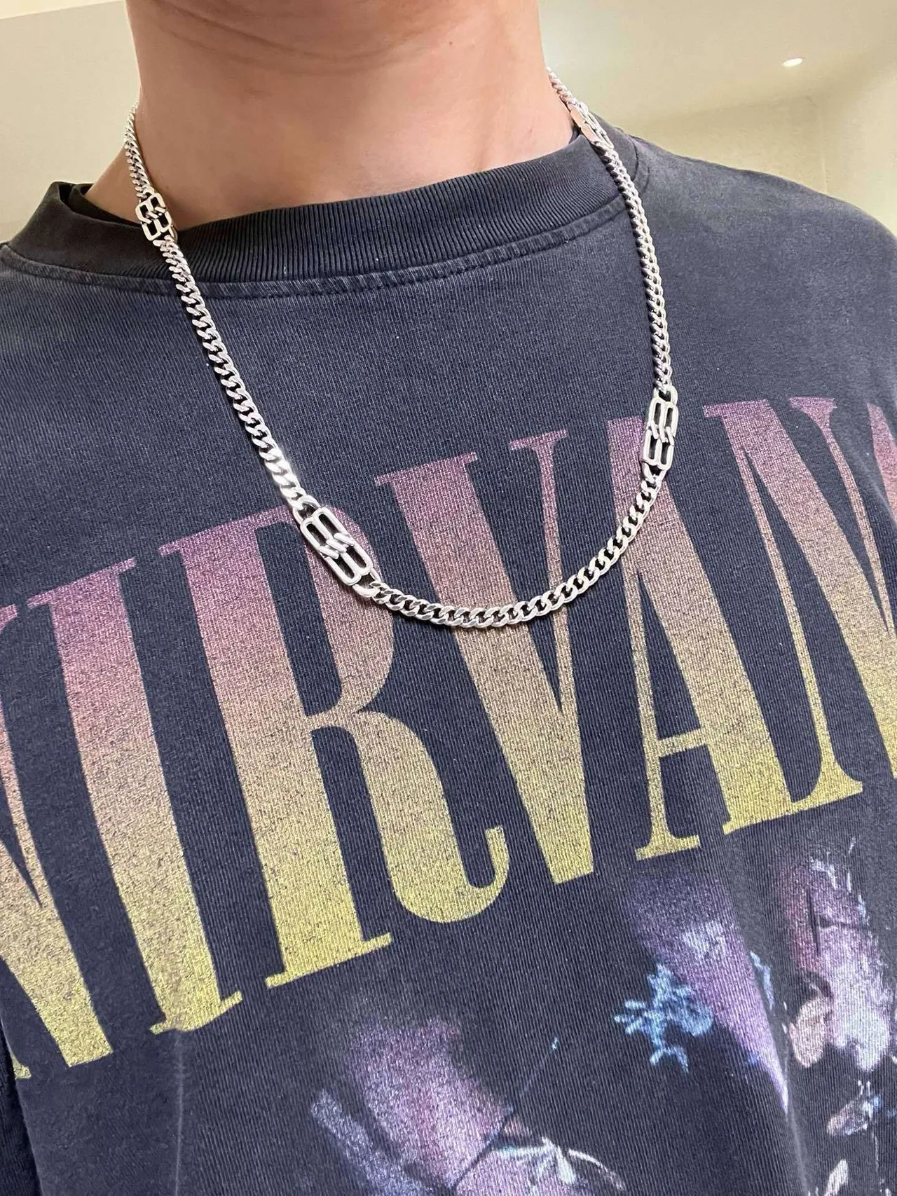 Balenciaga BB Chain قلادة كيرب بلون فضي 8