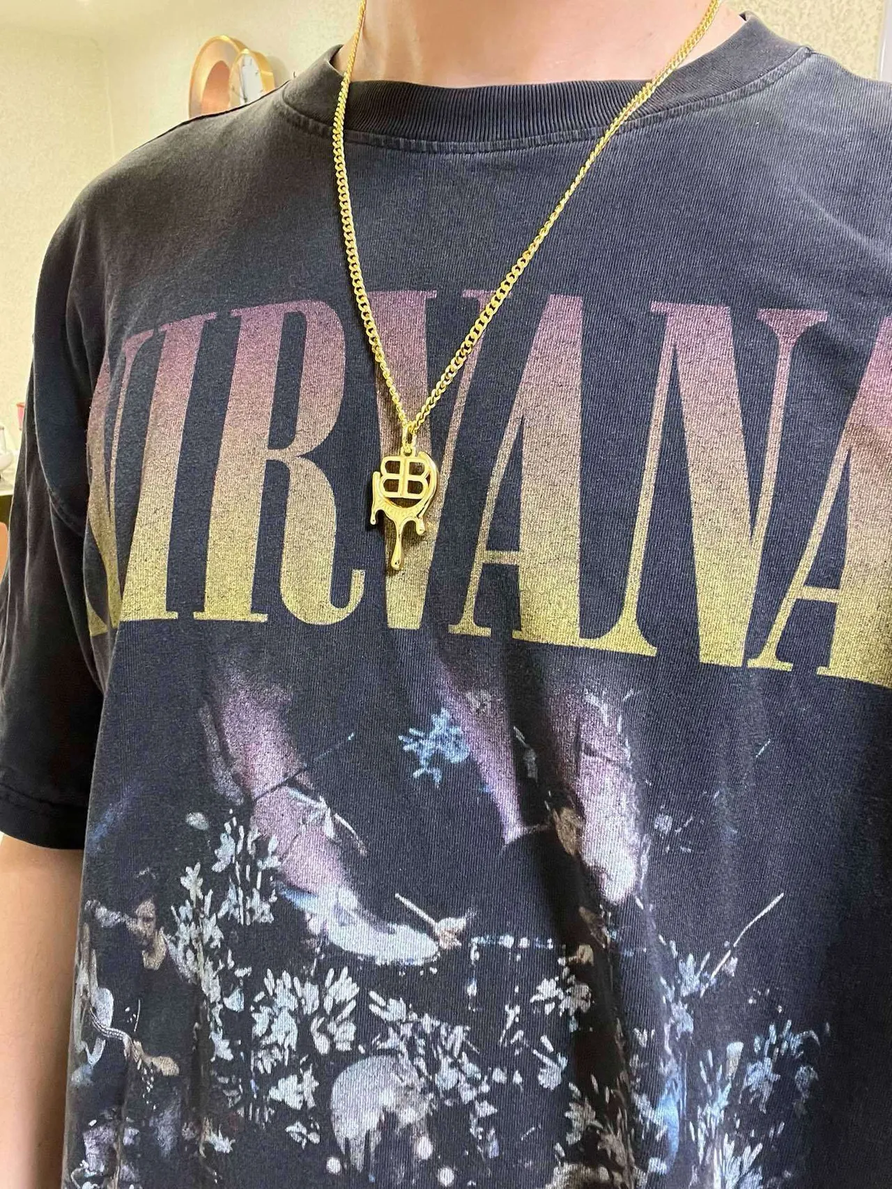 বালেনসিয়াগা BB Drip সোনার চেইন নেকলেস 8