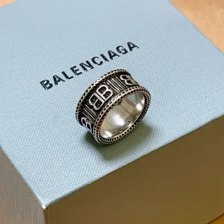 Balenciaga BB Monogram Anel de banda larga