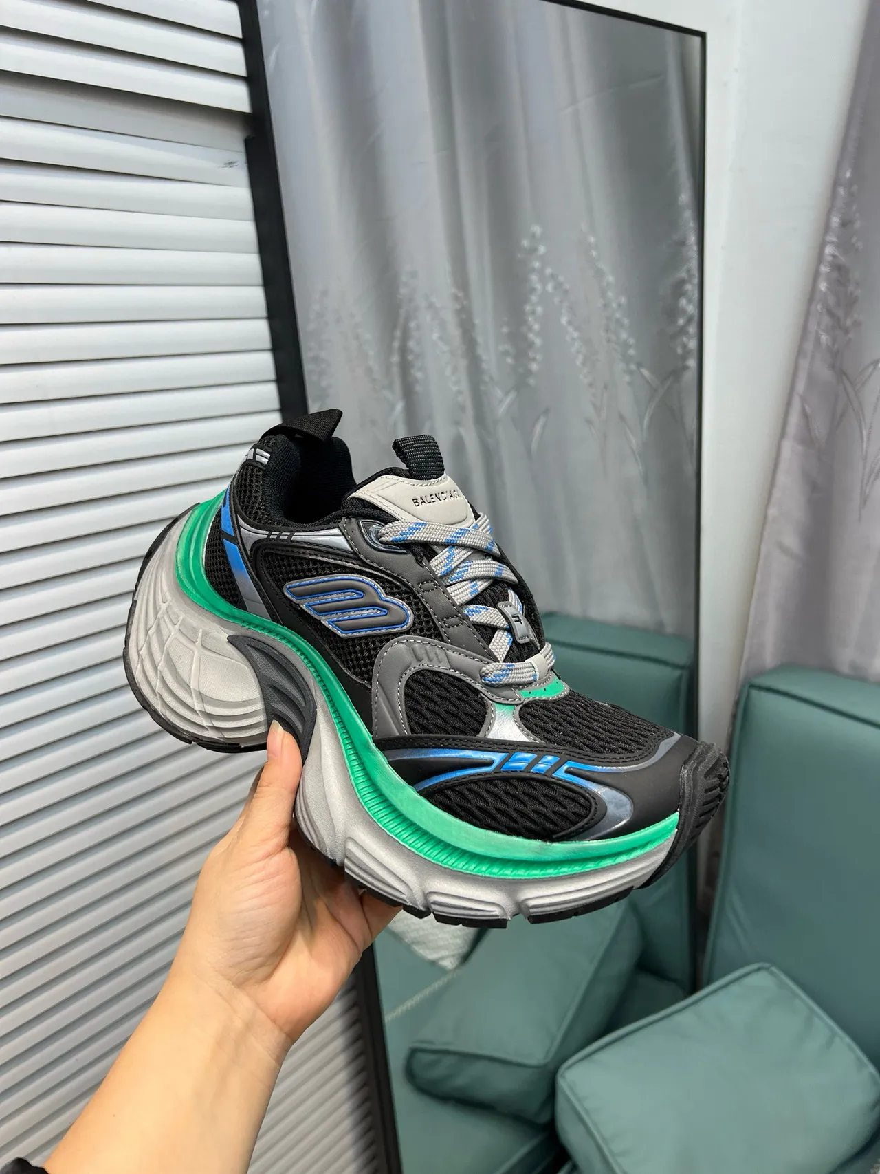 Balenciaga Preto Verde Oversized Sculpted Sole Malha E Construção De Superposição Sintética Tênis Chunky 6