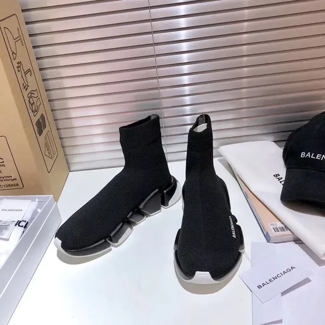 Balenciaga preto branco Sock-Fit Knit Upper Sculpted Multi-Part Sole Lifestyle Sneakers 2
