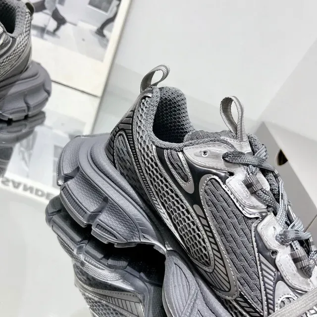 Balenciaga Runner Chaussures Gris Métallique Chunky 4