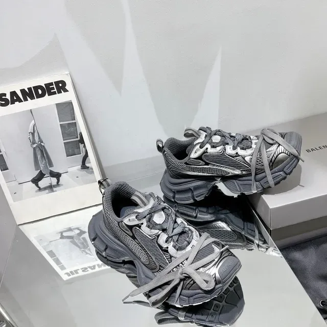 Balenciaga Runner Chaussures Gris Métallique Chunky 7