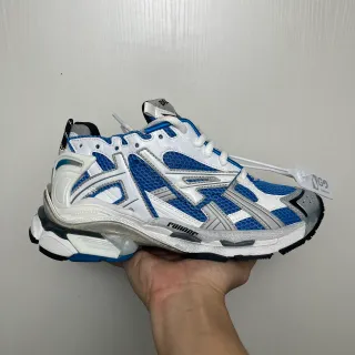 Balenciaga Runner tênis chunky brancos azuis prateados