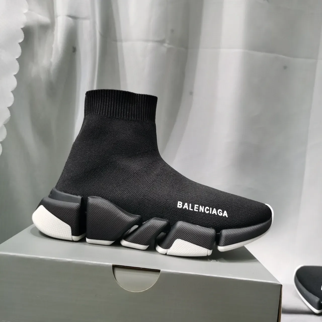 Balenciaga Speed Trainer काला सॉक-फिट लाइफस्टाइल स्नीकर 6