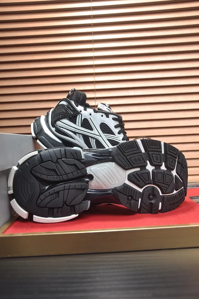 Balenciaga Track Trainer حذاء رياضي أسود وأبيض سميك 7