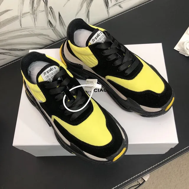 Balenciaga Triple S Noir et Jaune Chaussures Chunky 2