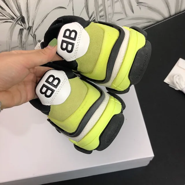 Balenciaga Triple S Neón Amarillo Gris Negro Zapatillas Chunky 4