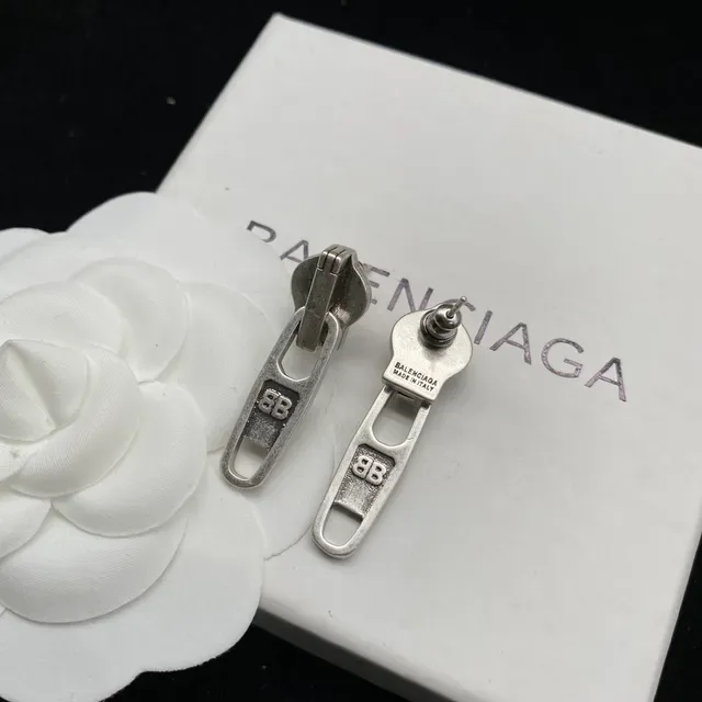 Balenciaga قلادة سلسلة سحابية روابط متشابكة فضية 2
