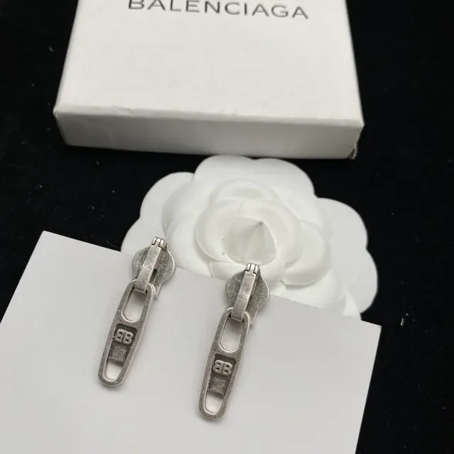 Balenciaga قلادة سلسلة سحابية روابط متشابكة فضية 3