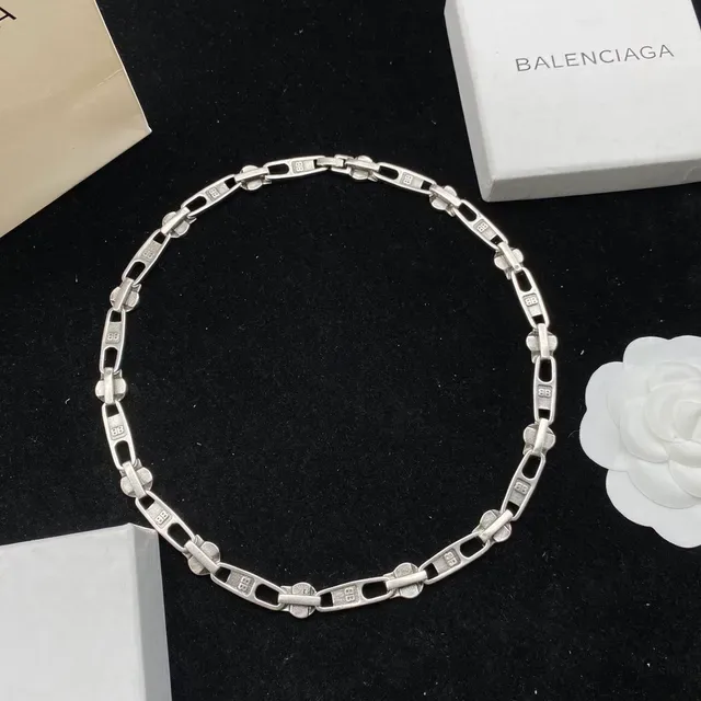 Balenciaga قلادة سلسلة سحابية روابط متشابكة فضية 6
