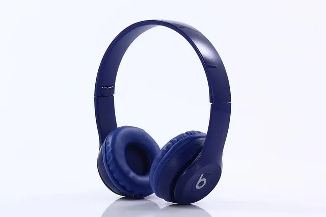 Beats Solo3 الإصدار الخاص سماعات فوق الأذن 7