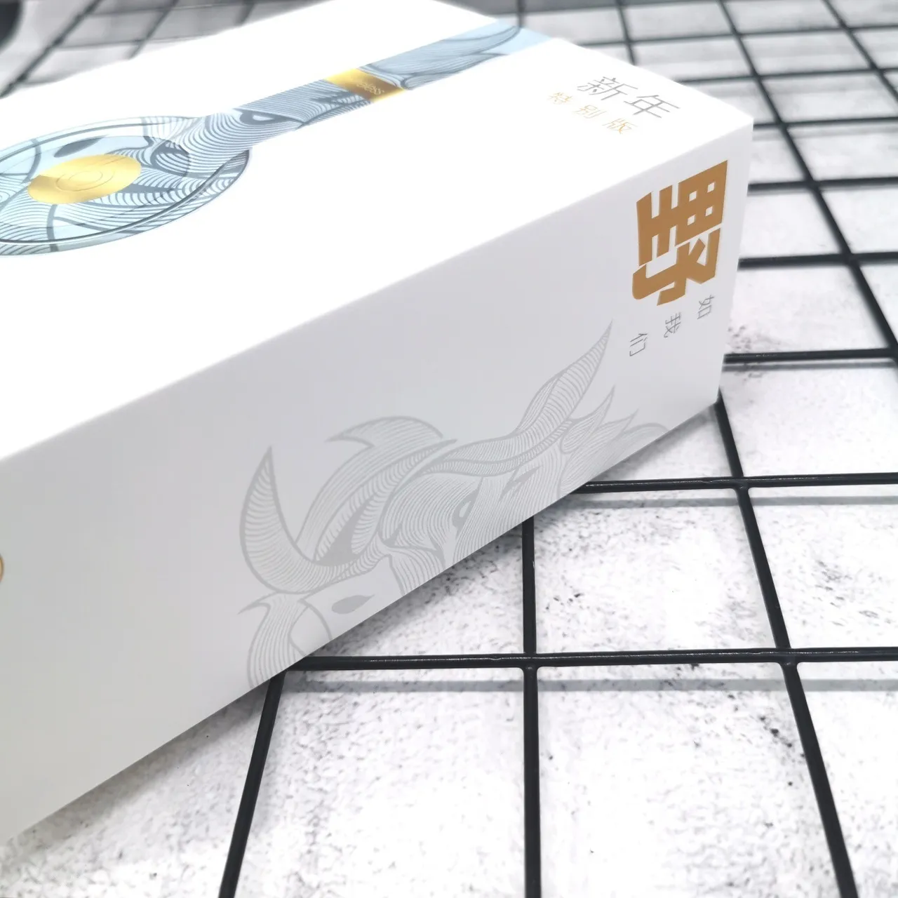Beats Solo³ Wireless 新年特别版 头戴式耳机 8