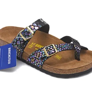 Birkenstock Arizona चमकदार स्केल प्रिंट कैजुअल सैंडल्स