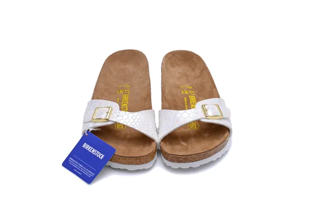 Birkenstock Arizona ইরিডেসেন্ট হোয়াইট কাজুয়াল স্যান্ডেল 3