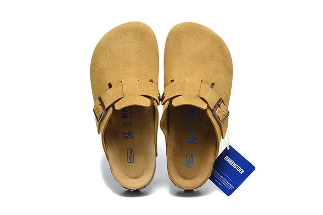 Birkenstock Arizona Mustard स्यूड क्लॉग 2