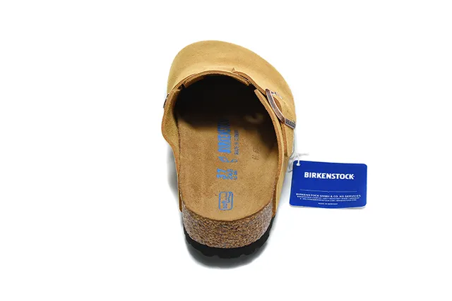 Birkenstock Arizona Mustard स्यूड क्लॉग 3