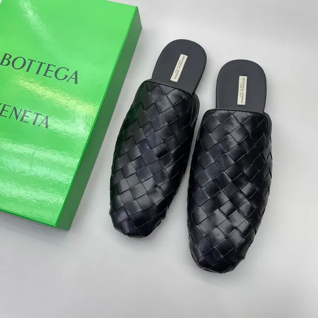Bottega Veneta Andiamo أسود Intrecciato جلد منسوج حذاء لوافر 2