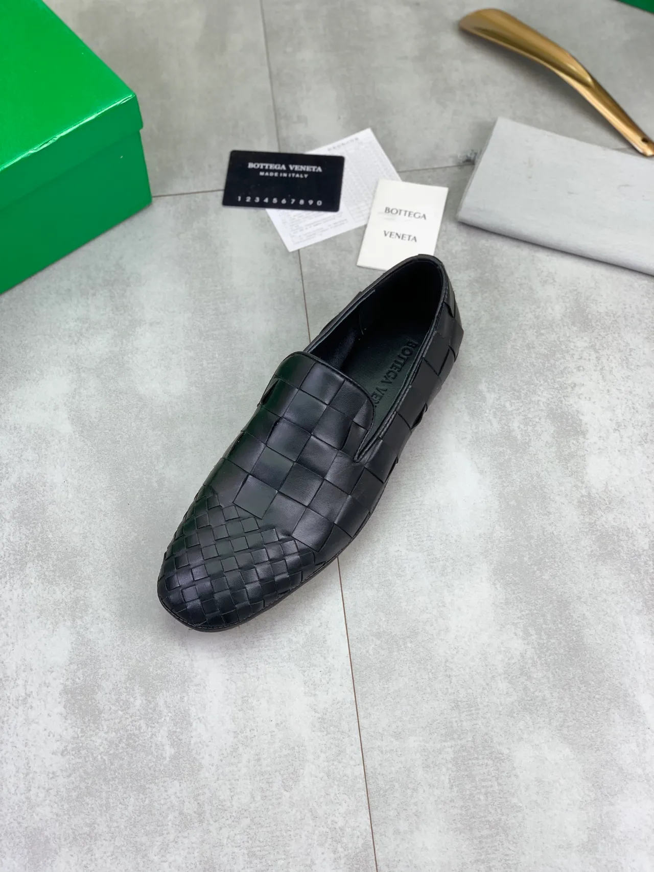 Bottega Veneta Andiamo Intrecciato cuero trenzado negro mocasines 4
