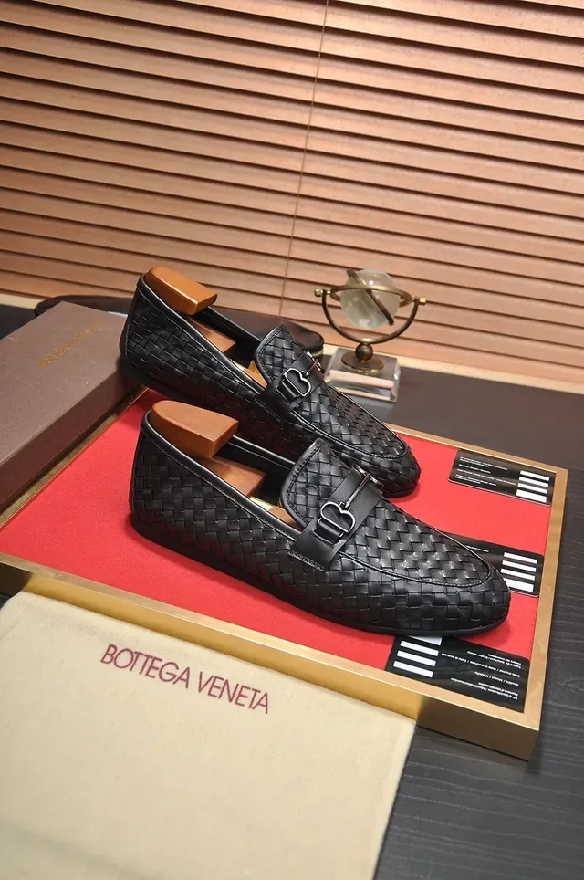 Bottega Veneta Andiamo Woven Intrecciato Mocassins Noirs 4