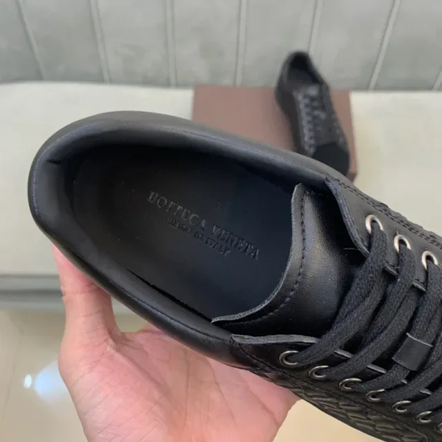 Bottega Veneta Cassette أسود Intrecciato جلد منسوج أسلوب حياة حذاء رياضي 4