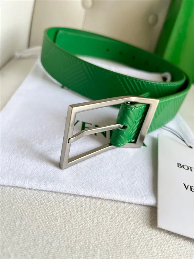 Bottega Veneta সবুজ রূপালী এমবসড জ্যোমেট্রিক ইন্ট্রেচিয়াতো প্যাটার্ন আয়তাকার বাকেল লেদার বেল্ট 17