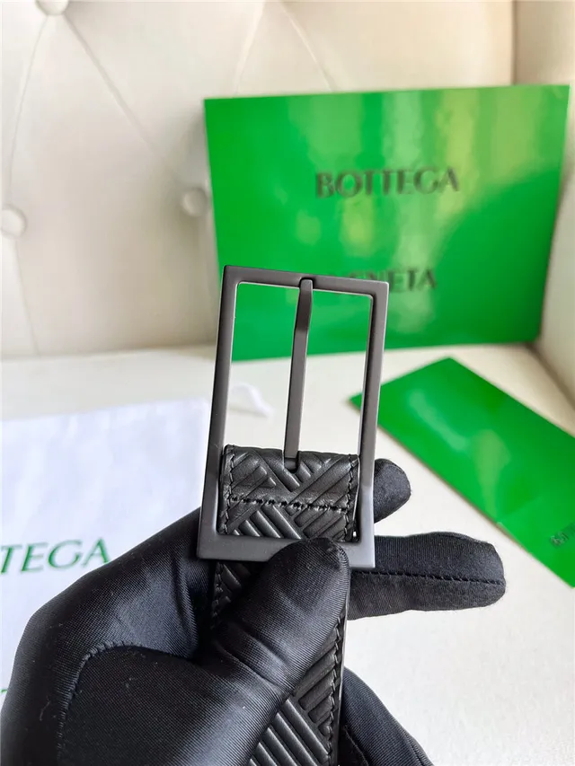 Bottega Veneta সবুজ রূপালী এমবসড জ্যোমেট্রিক ইন্ট্রেচিয়াতো প্যাটার্ন আয়তাকার বাকেল লেদার বেল্ট 21