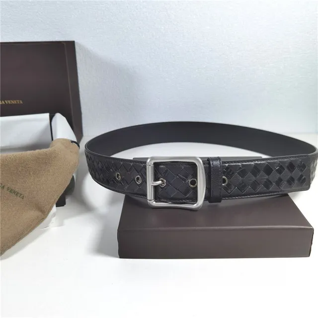 Bottega Veneta Intrecciato Woven Cinturón de cuero negro 4