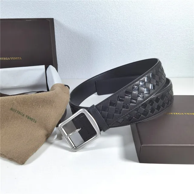 Bottega Veneta Intrecciato Woven Cinturón de cuero negro 10