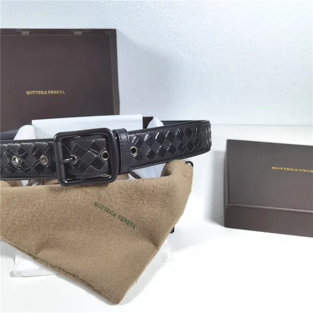 Bottega Veneta Intrecciato Woven Cinturón de cuero negro 14