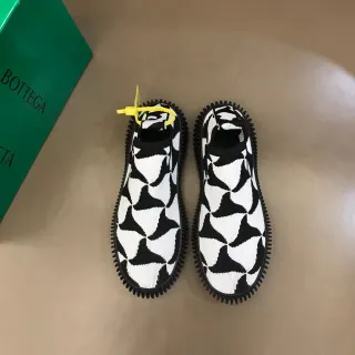 Bottega Veneta Speed Trainer Black and White Geometric Knit Lifestyle Sneakers
