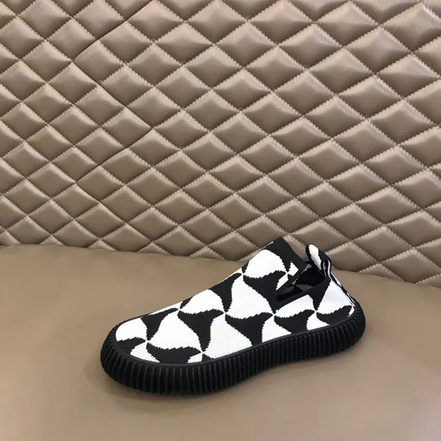 Bottega Veneta Speed Trainer tênis lifestyle preto e branco com malha geométrica 6
