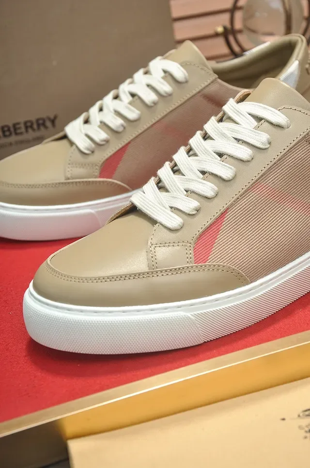 Burberry Beige Multicolor Low-Top Textile-and-Leather Upper Lifestyle Sneakers 2