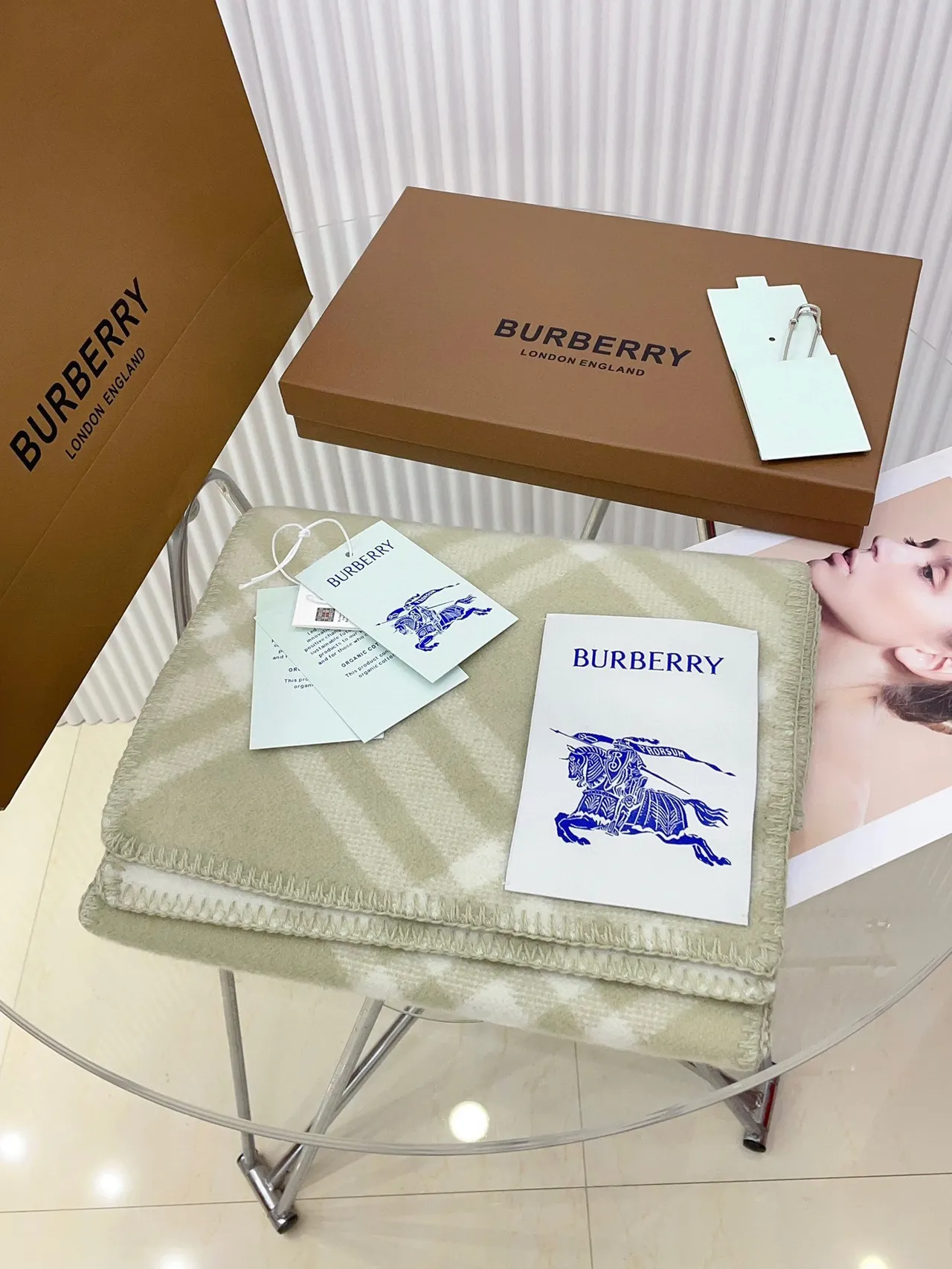 Burberry Bege Branco Padrão Xadrez Diagonal Bordas Franjas Cachecol de Cashmere 7