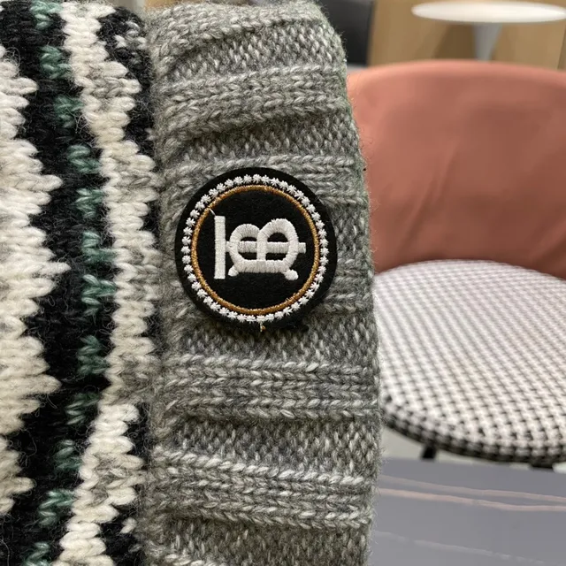 Burberry ধূসর বহুরঙা ফেয়ার আইল নিট রিব কাফ বিনি 5
