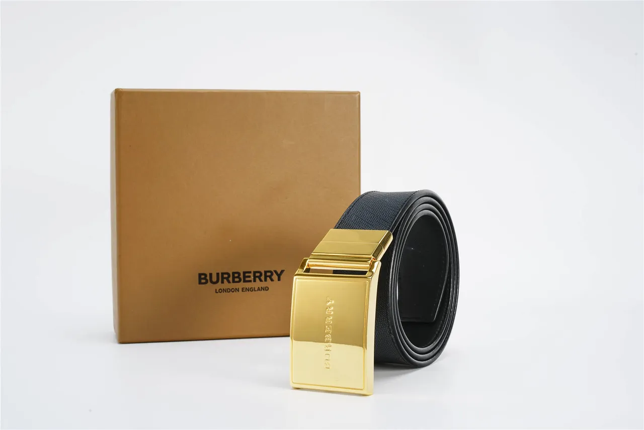 Burberry Knight Cinto de couro preto dourado com fivela retangular texturizada 6