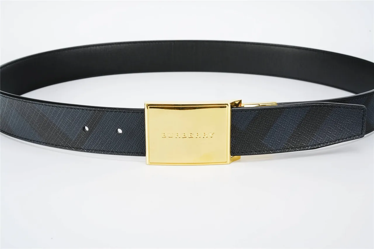 Burberry Knight Cinto de couro preto dourado com fivela retangular texturizada 7