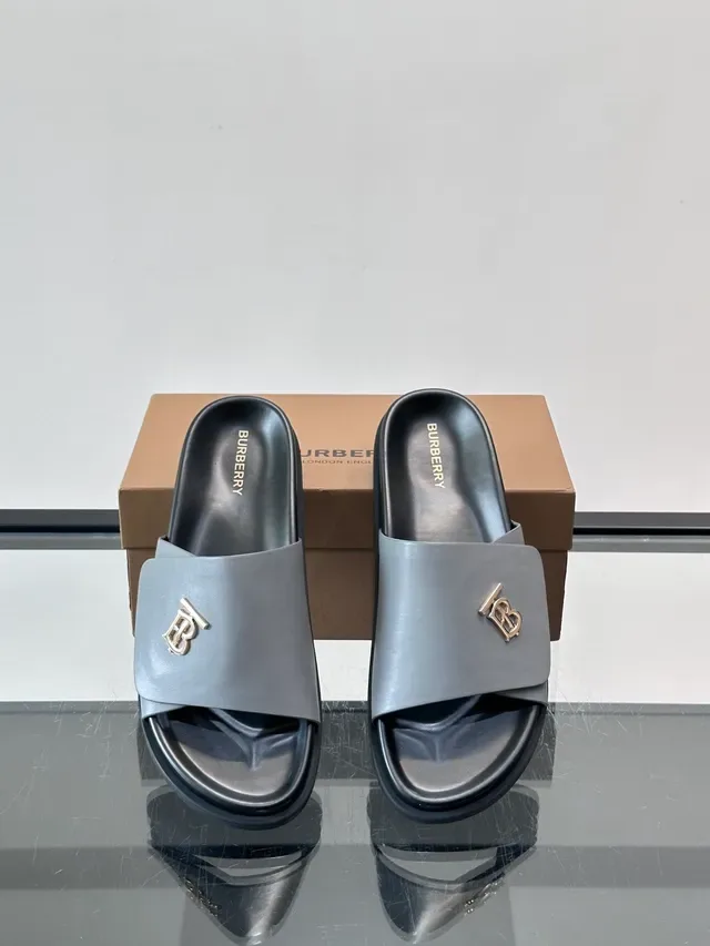 Burberry Monogram Slide Black Beige Minimalist Single-Strap نعال 5