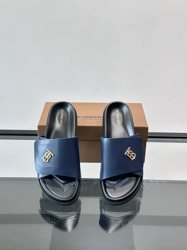 Burberry Monogram Slide Black Beige Minimalist Single-Strap نعال 6